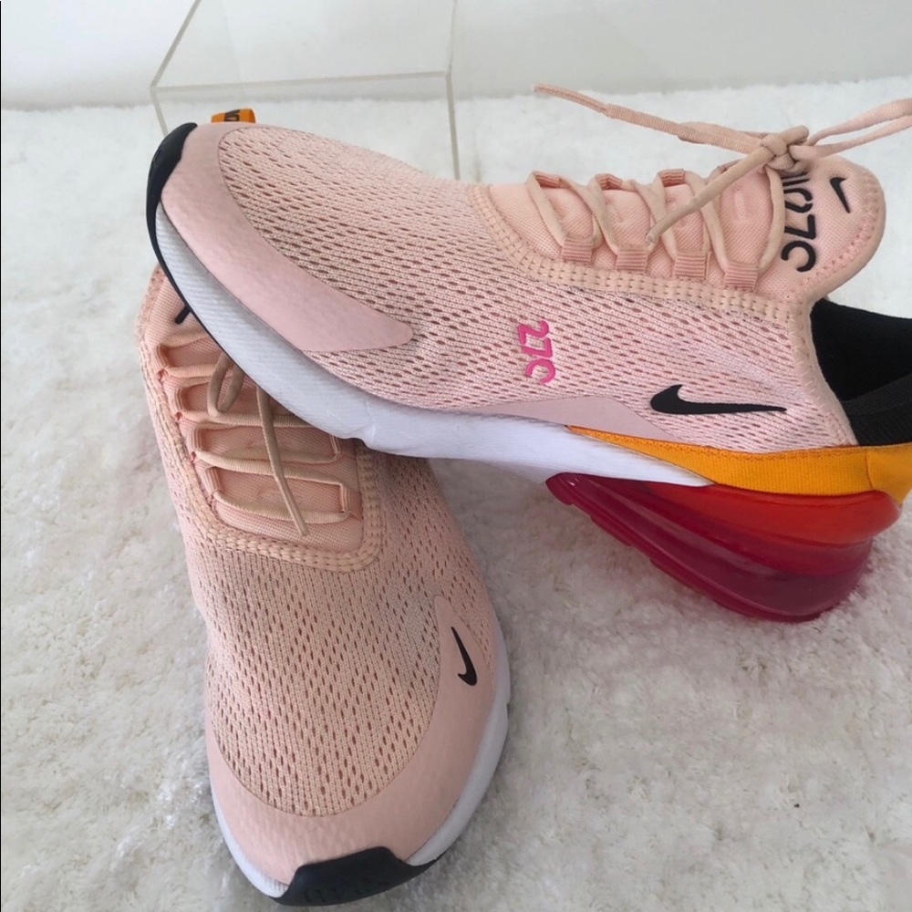 Nike Air Max 270